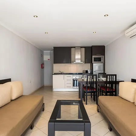 Pé Do 1 Bedroom With Pool Apartment